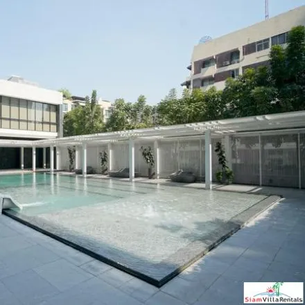 Rent this 3 bed apartment on Noble Play in Phloen Chit Road, Lang Suan
