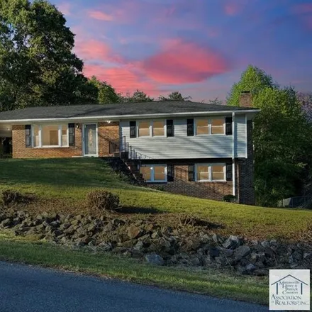 Buy this 3 bed house on 412 Parkway Drive in Henry County, VA 24112