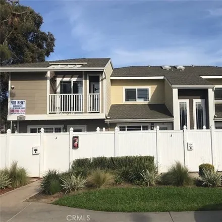 Rent this 2 bed townhouse on 1798 Pomona Avenue in Costa Mesa, CA 92627