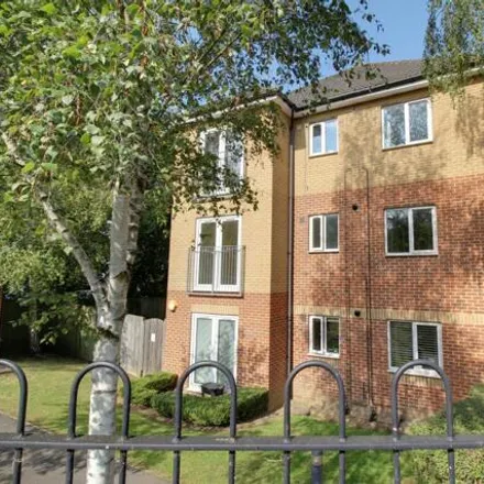 Rent this 2 bed apartment on Craig House in Craig Avenue, Reading