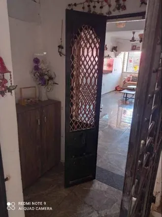 Rent this 3 bed apartment on unnamed road in vejalpur, Sarkhej - 380051