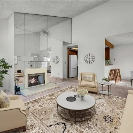 Image 2 - 1216 West Capitol Drive, Los Angeles, CA 90732, USA - Condo for sale