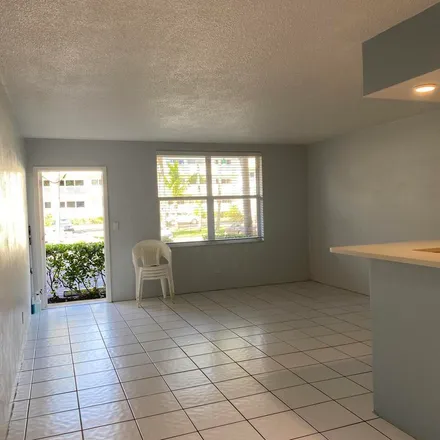 Rent this 1 bed apartment on 2593 South Ocean Boulevard in Palm Beach, Palm Beach County