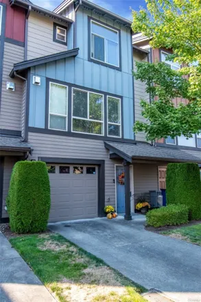 Buy this 2 bed townhouse on unnamed road in Snohomish County, WA 98012