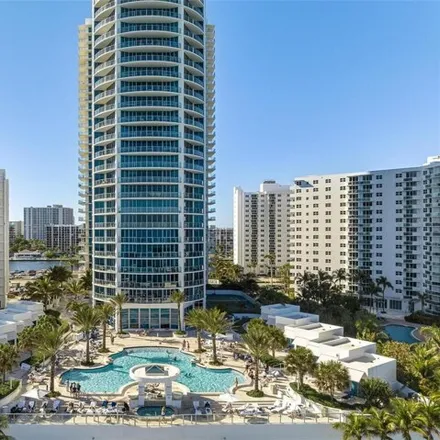 Buy this 3 bed condo on 3156 South Ocean Drive in Beverly Beach, Hollywood