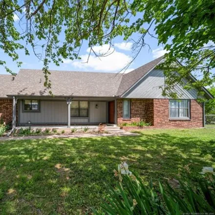 Buy this 4 bed house on 16773 East 80th Street North in Owasso, OK 74055