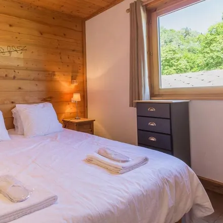 Rent this 5 bed house on Les Allues in Chemin du Pré Lamarque, 73550 Les Allues