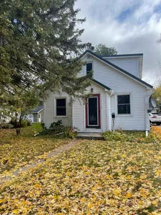 Buy this 4 bed house on 1525 Clermont Street in Antigo, WI 54409