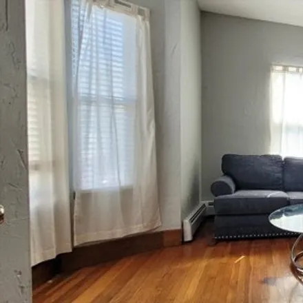 Rent this 1 bed apartment on 85 Mount Vernon Street in Somerville, MA 02145