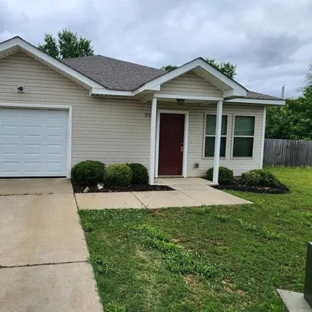 Rent this 3 bed house on 3527 Terrace Hill Ct in Benton, Arkansas