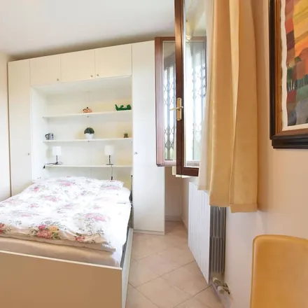 Rent this 3 bed house on Lazise in Via Francesco Fontana, 37017 Lazise VR
