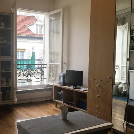 Rent this studio room on Paris in Quartier des Batignolles, FR