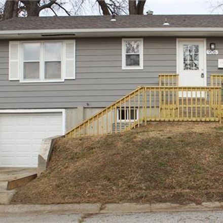 Rent this 3 bed house on Magnolia St W in Excelsior Springs, MO