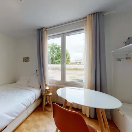 Image 2 - 54 Rue Turenne, 33000 Bordeaux, France - Room for rent