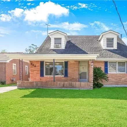 Rent this 4 bed house on 628 Linden Street in Metairie, LA 70003