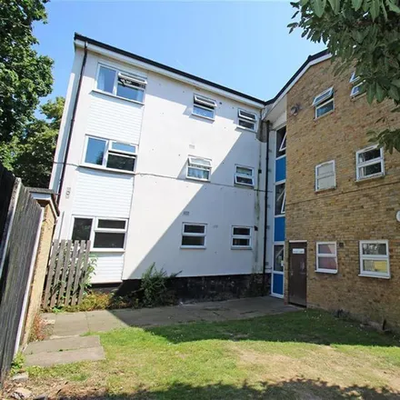 Rent this studio apartment on Friends Meeting House in Cuttys Lane, Stevenage