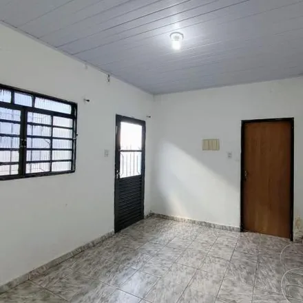 Rent this 2 bed house on Avenida José Glicério de Mello in Vila Ressaca, Mogi das Cruzes - SP