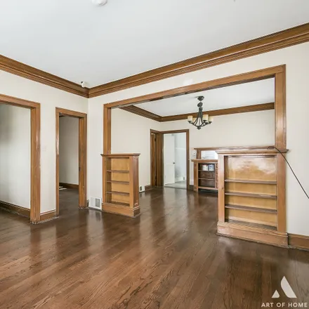 Image 4 - 10415 South Wabash Avenue, Chicago, IL 60628, USA - House for sale