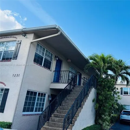 Rent this 1 bed condo on 1273 Southeast 1st Street in Fort Lauderdale, FL 33301