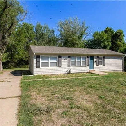 Buy this 3 bed house on 7508 East 103rd Terrace in Kansas City, MO 64134