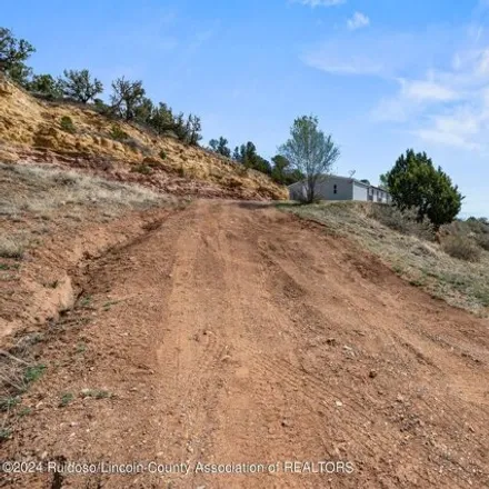 Image 2 - 1369 Little Big Horn Road, Lincoln County, NM 88312, USA - Apartment for sale