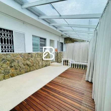 Buy this 3 bed house on Rua Tancredo Neves in Ponta de Baixo, São José - SC