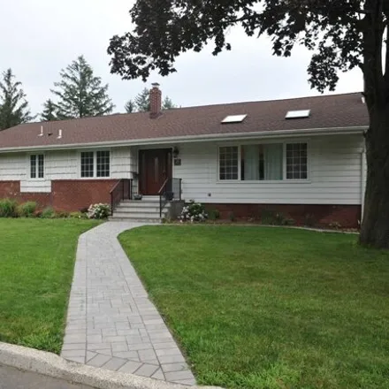 Rent this 5 bed house on 34 Jean Drive in Englewood Cliffs, Bergen County
