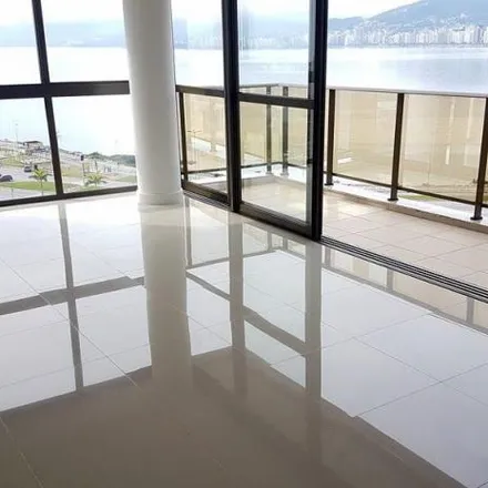 Buy this 3 bed apartment on Rua Marechal Hermes in Estreito, Florianópolis - SC