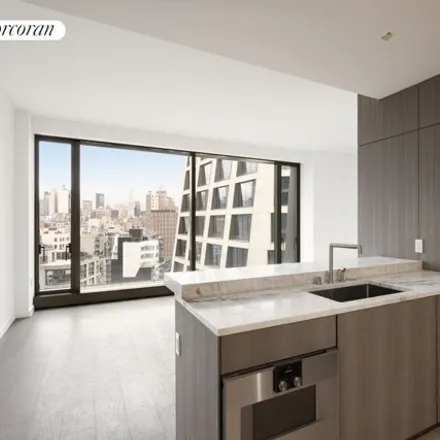 Image 2 - Lantern House, 515 West 18th Street, New York, NY 10011, USA - Condo for rent