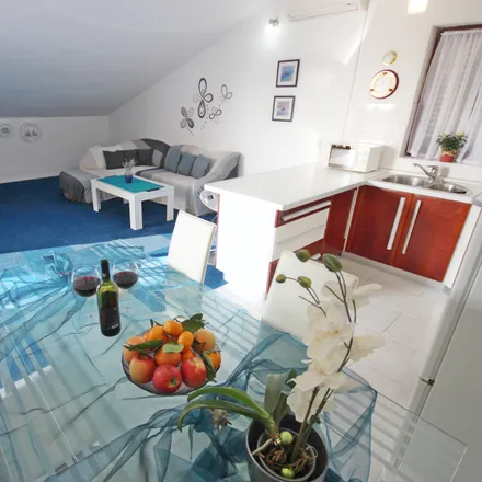 Rent this 3 bed apartment on Ulica Cvijete Zuzorić in 23105 Zadar, Croatia