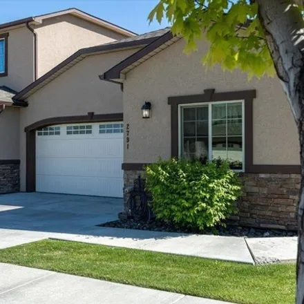 Image 3 - 2787 West 30th Place, Kennewick, WA 99337, USA - Townhouse for sale
