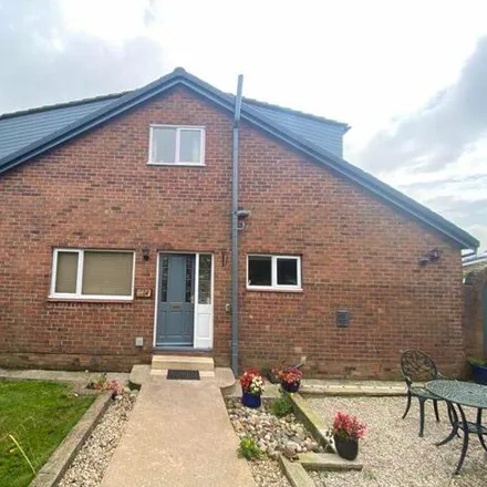 Image 3 - Darwen Close, Longridge, PR3 3TP, United Kingdom - Duplex for sale