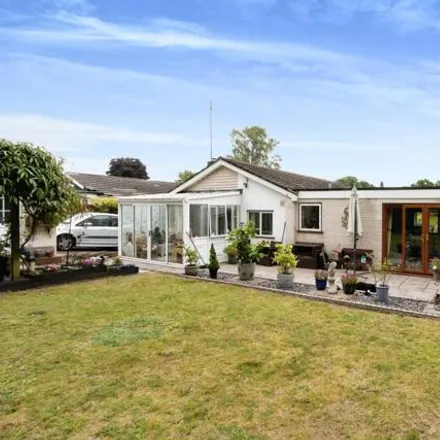 Image 1 - Lockwood Close, Farnborough, GU14 9EH, United Kingdom - House for sale