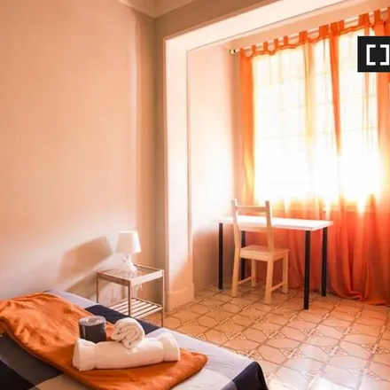 Rent this 8 bed room on Carrer de Muntaner in 412, 08001 Barcelona