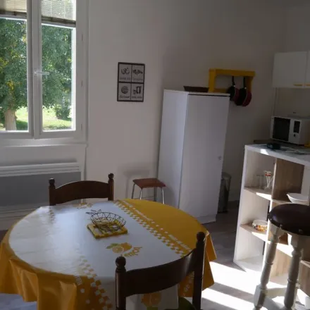 Rent this 2 bed apartment on 11 Rue Guillaume le Conquérant in 61300 L'Aigle, France