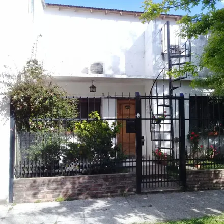 Buy this studio house on Taller mecanico Venus in Luis María Drago, Munro