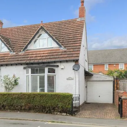 Buy this 3 bed house on St Margaret's Drive in Chesterfield, S40 4SU