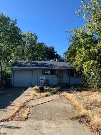 Buy this 3 bed house on 1830 North Street in Anderson, CA 96007