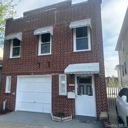 Buy this 3 bed house on 1034 East 226th Street in New York, NY 10466