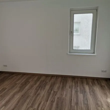 Rent this 3 bed apartment on Deutsche Bank in Burgfreiheit 5, 31061 Alfeld (Leine)