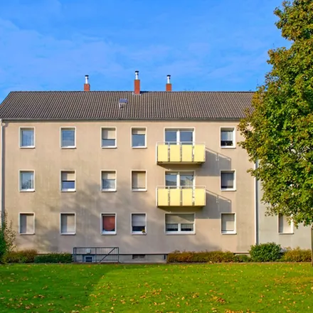 Rent this 2 bed apartment on Biegerfelder Weg 1 in 47259 Duisburg, Germany