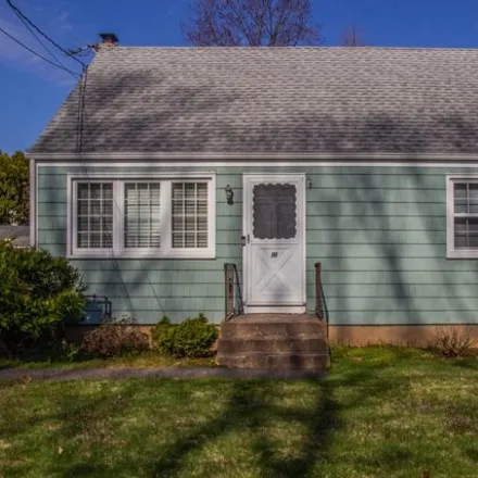 Buy this 4 bed house on 111 Thorpe Avenue in Meriden, CT 06450