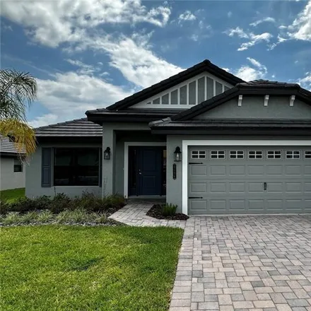 Buy this 4 bed house on Villa Crest Way in Auburndale, FL 33854