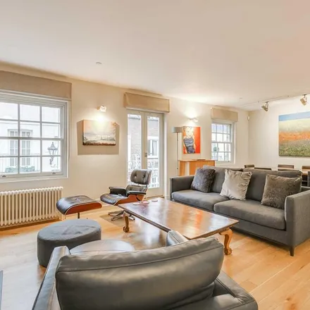 Rent this 4 bed house on 19 Ennismore Mews in London, SW7 1AN