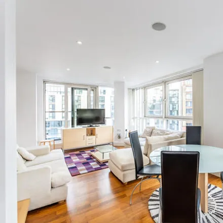 Image 2 - Peninsula Apartments, 4 Praed Street, London, W2 1NR, United Kingdom - Apartment for sale