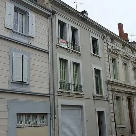 Image 6 - 18 bis Rue du Pont du Gât, 26000 Valence, France - Apartment for rent
