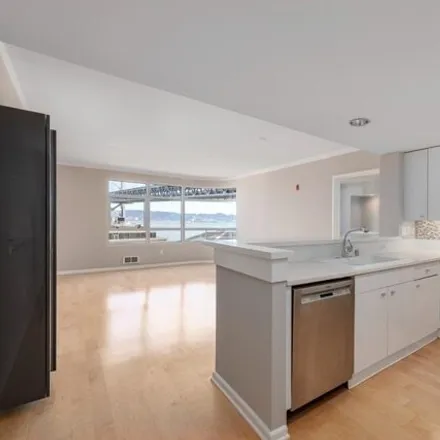 Rent this 2 bed condo on 401;403 Main Street in San Francisco, CA 94105
