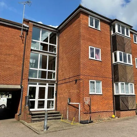 Rent this 2 bed apartment on St Andrews Court in 24-30;106-112;210-216 St Andrews Gardens, Colchester
