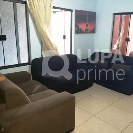 Buy this 3 bed house on Cerejeiras Centro de Educação Infantil in Rua Soldado José Higaskino 5, Parque Novo Mundo