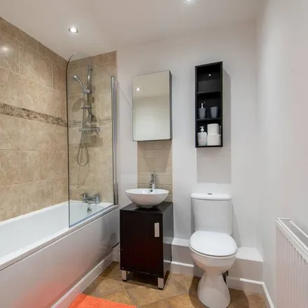 Rent this 2 bed apartment on Mansfield in NG18 2FE, United Kingdom